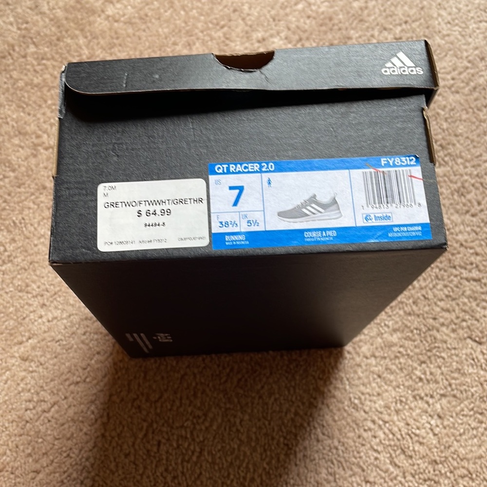 Adidas - Picture 9 of 10